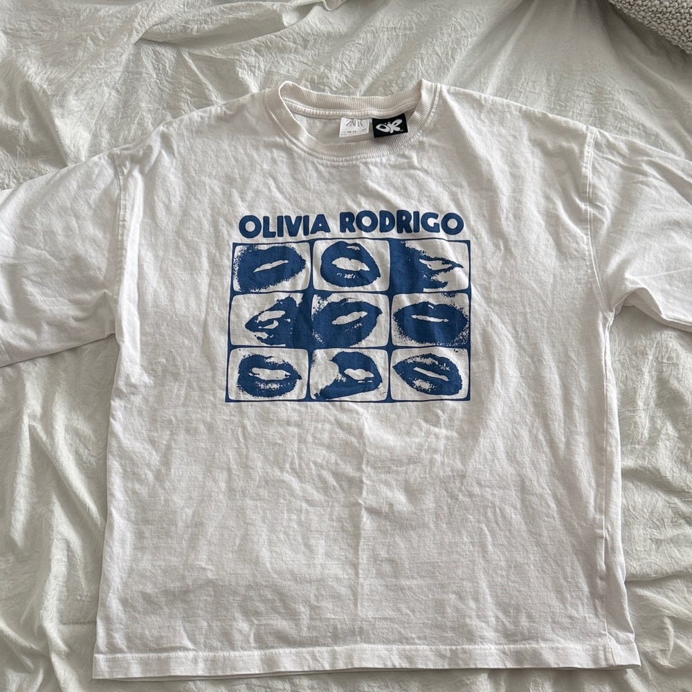 Zara White Graphic T-Shirt Olivia Rodrigo